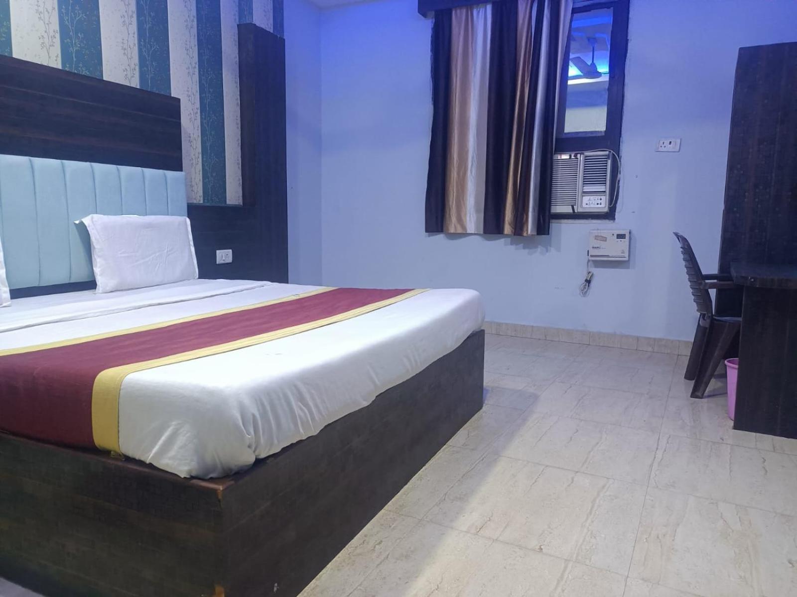לקנאו Hotel Park Avenue מראה חיצוני תמונה