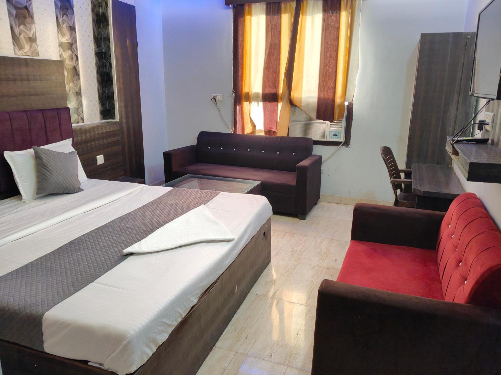 לקנאו Hotel Park Avenue מראה חיצוני תמונה